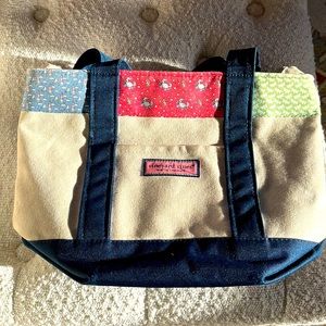Vineyard Vines Small Tote. Like new.